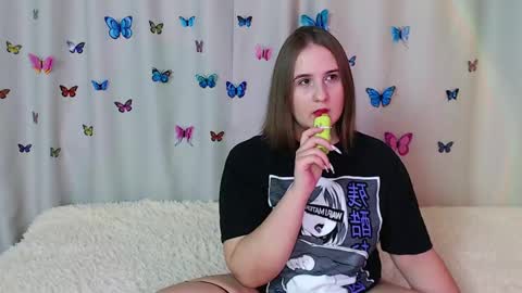 Snapshot of phantommira chatting on 12-23-24, 07:30 phantommira online show from 12-23-24, 07:30