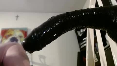 Snapshot of phantompig chatting on 11-01-25, 10:34 phantompig online show from 11-01-25, 10:34