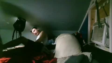 yelloboner online show from 02-14-25, 03:43