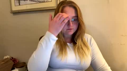 PhatAssBlond online show from 01-29-25, 09:17