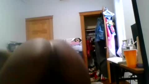 Snapshot of phatphatgrl chatting on 02-22-25, 12:08 phatphatgrl online show from 02-22-25, 12:08