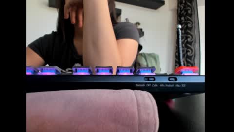 Snapshot of phenomenalpleasures chatting on 02-03-25, 10:43 Jasmine Juice online show from 02-03-25, 10:43