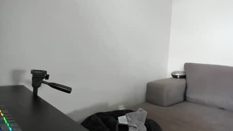 Snapshot of phenomenalpleasures chatting on 09-19-25, 03:56 Jasmine Juice online show from 09-19-25, 03:56