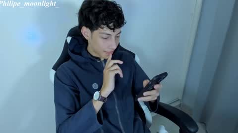 Phil.   INDEPENDENT MODEL online show from 02-26-25, 11:48