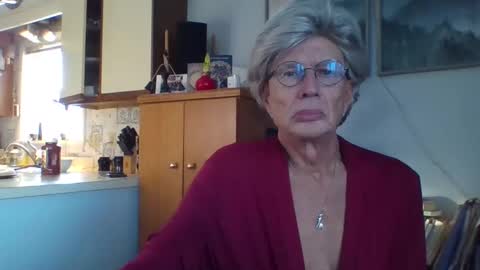 phillipa online show from 12-22-24, 02:06