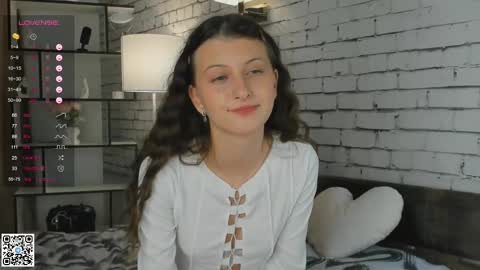 Emilia online show from 02-15-25, 09:37