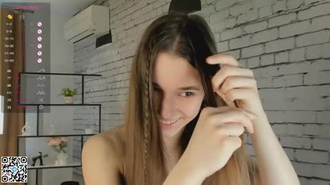 Emilia online show from 03-03-25, 10:49