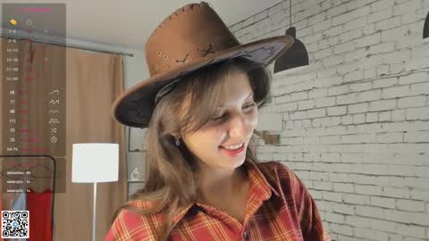 Emilia online show from 03-10-25, 12:18