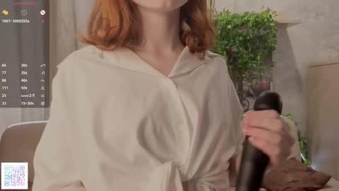 Emilia online show from 09-22-25, 06:37