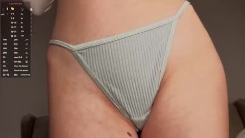 Emilia online show from 10-05-25, 06:39