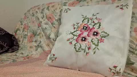 philos1979 online show from 10-20-25, 05:24