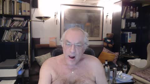 Philippe online show from 01-28-25, 08:47