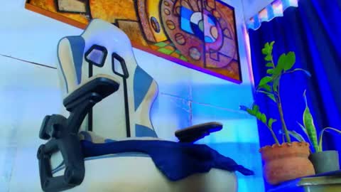 phlilloyhighclouds online show from 10-20-25, 12:49