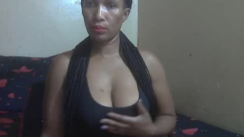 Snapshot of phoenixcandy chatting on 02-02-25, 10:49 phoenixcandy online show from 02-02-25, 10:49