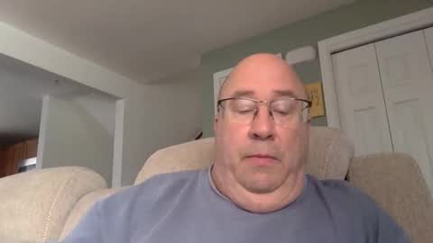 Snapshot of pickme11113 chatting on 11-17-25, 02:34 pickme11113 online show from 11-17-25, 02:34