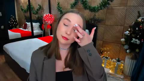 Emelie online show from 01-13-26, 10:20