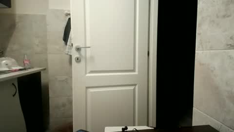 Moonie online show from 11-30-25, 10:03