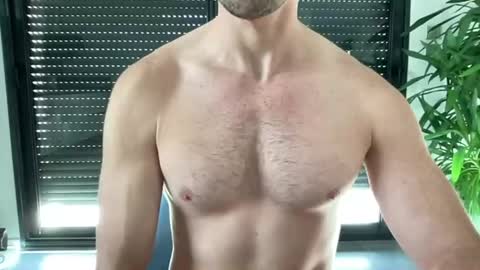 pierre81000 online show from 11-29-25, 01:36