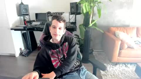 Snapshot of pierrefitch chatting on 03-11-25, 01:56 Pierre Fitch online show from 03-11-25, 01:56