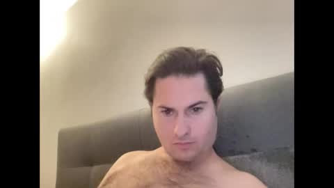 pierrot462900 online show from 10-28-25, 03:21