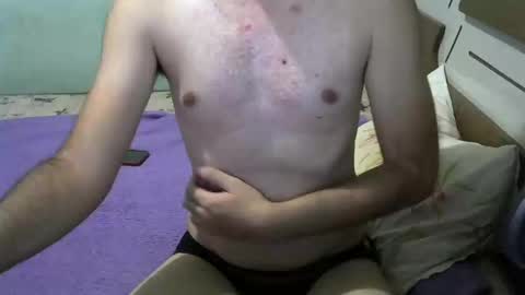 Snapshot of piettro_hrt0 chatting on 01-09-25, 03:47 piettro_hrt0 online show from 01-09-25, 03:47