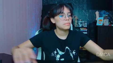 Andrea G online show from 10-16-25, 02:45