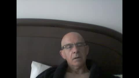 pikuz47 online show from 03-18-26, 07:44