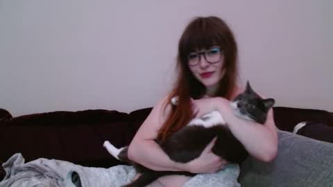 Snapshot of pillogoddess chatting on 02-07-25, 11:01 PilloGoddess online show from 02-07-25, 11:01