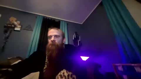 Snapshot of pillowhumpboy212 chatting on 10-12-25, 07:29 pillowhumpboy212 online show from 10-12-25, 07:29