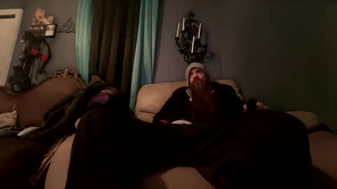 pillowhumpboy212 online show from 12-01-25, 08:30