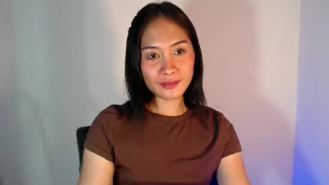 Snapshot of pinay_franca chatting on 11-27-25, 01:40 Ur sexyfranca online show from 11-27-25, 01:40