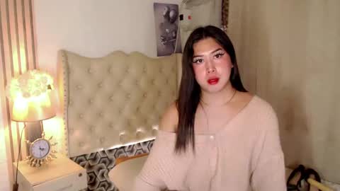 Ivy Morningstar online show from 01-07-25, 12:45