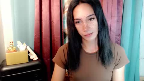 lucyLove online show from 11-06-25, 11:59