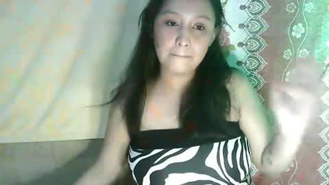 pinay_mama_milkbigboobs online show from 03-05-25, 02:12