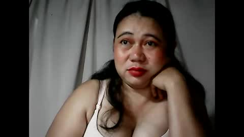 Snapshot of pinaymama12345 chatting on 11-29-25, 10:13 pinaymama12345 online show from 11-29-25, 10:13