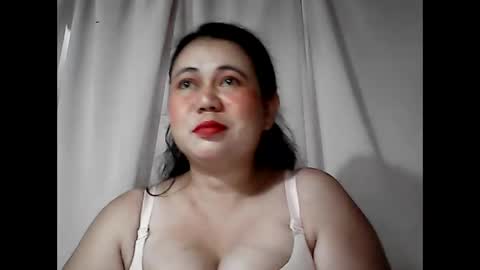 Snapshot of pinaymama12345 chatting on 12-01-25, 11:43 pinaymama12345 online show from 12-01-25, 11:43