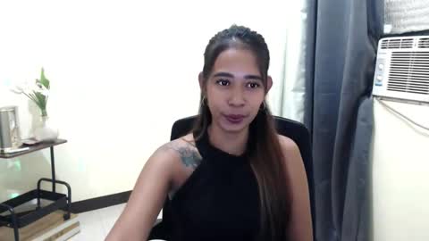 pinaymorena_renelda online show from 11-05-25, 03:17
