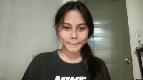 pinaysofia online show from 09-15-25, 12:05