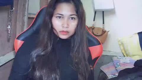 pinaysunday online show from 10-17-25, 09:23