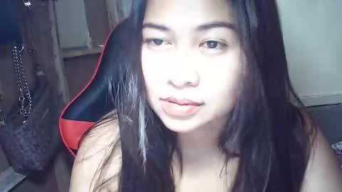 pinaysunday online show from 11-13-25, 11:42