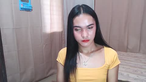 celistina Crwford online show from 02-14-25, 02:39