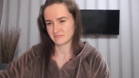       online show from 01-05-25, 07:07