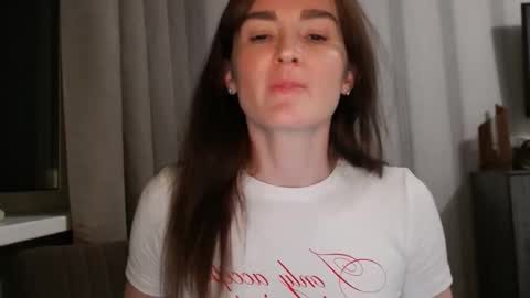 Snapshot of pineapple__mood chatting on 11-07-25, 06:52 online show from 11-07-25, 06:52