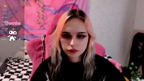 Nancy online show from 11-04-25, 10:20