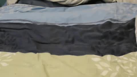 Snapshot of pinewoodman chatting on 03-03-26, 08:42 pinewoodman online show from 03-03-26, 08:42