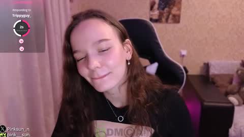 Stephanie online show from 03-01-25, 03:16