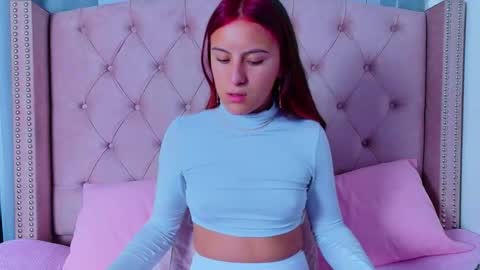 pink_bonnie online show from 09-23-25, 11:02