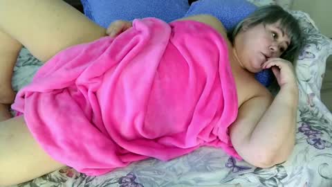 Snapshot of pink_light chatting on 02-14-25, 08:42 Tatyana online show from 02-14-25, 08:42