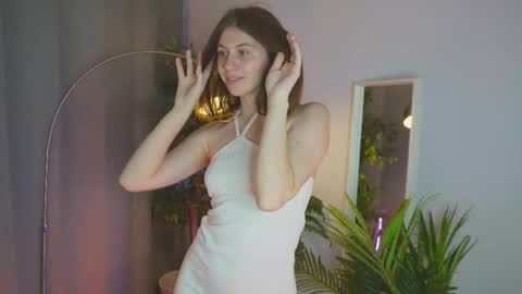 Muse online show from 10-09-25, 02:48