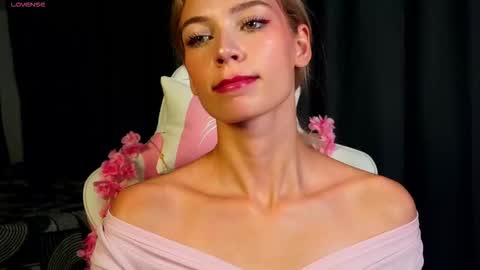 Kate online show from 09-21-25, 05:36